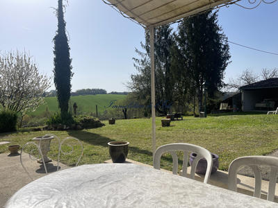 Maison - 155 m² - 7 pièces