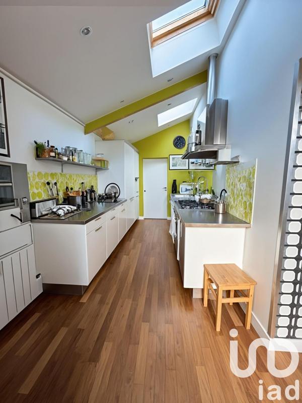 Maison - 135 m² - 6 pièces