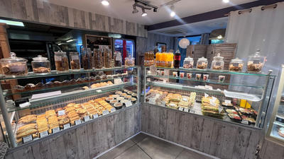 Fonds de commerce - Magasins - 271 m²