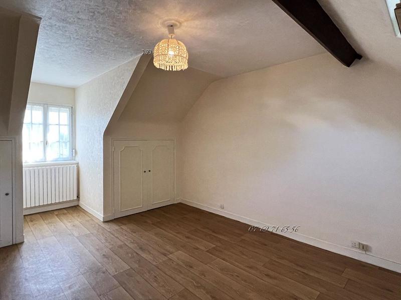 Maison - 146 m² - 7 pièces