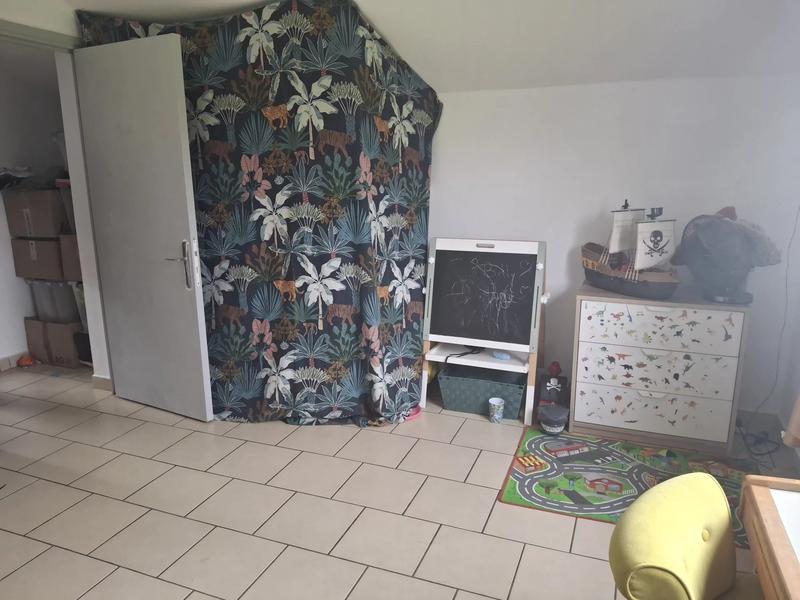 Maison - 100 m² - 6 pièces