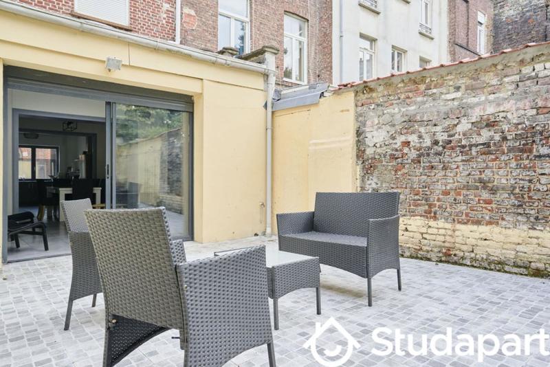 Chambre - 13 m² - 1 pièce