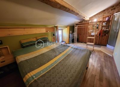 Maison en pierre - 125 m² - 5 pièces