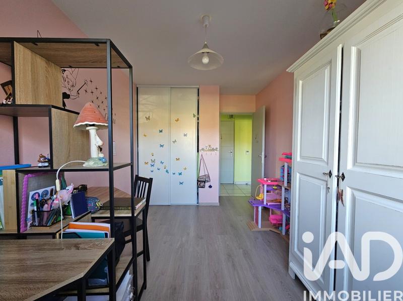 Appartement - 80 m² - 4 pièces