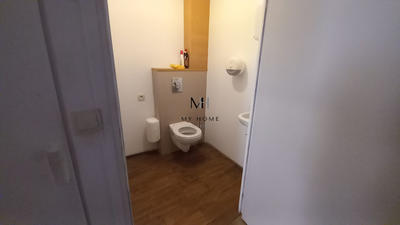 Fonds de commerce - 80 m²