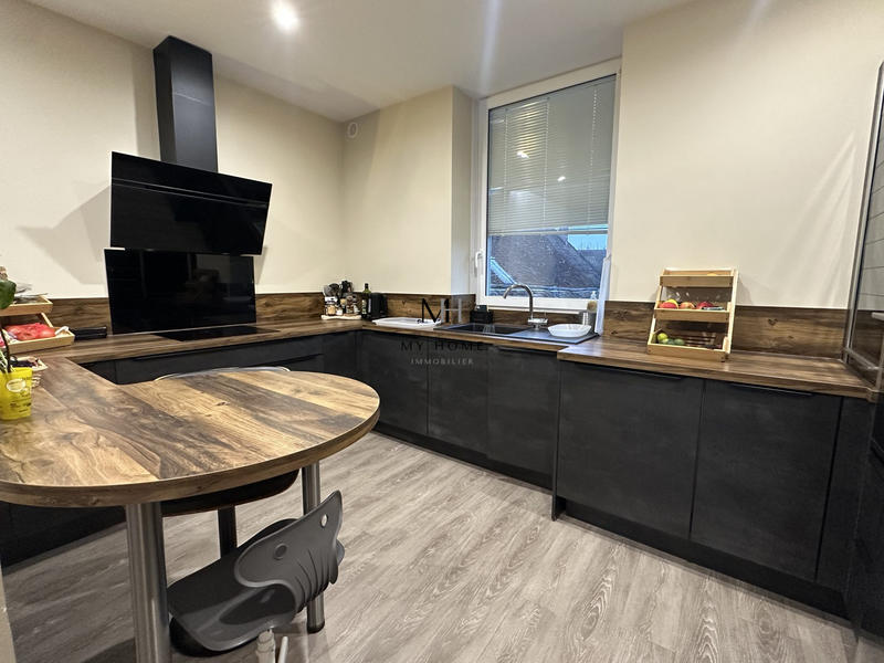 Maison - 178 m² - 7 pièces