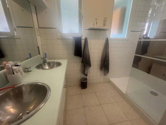 Appartement - 72 m² - 4 pièces