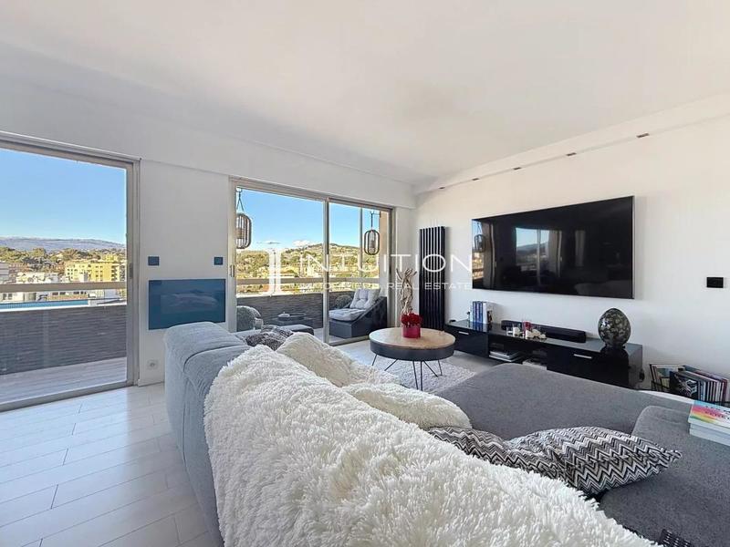 Appartement - 85 m² - 3 pièces