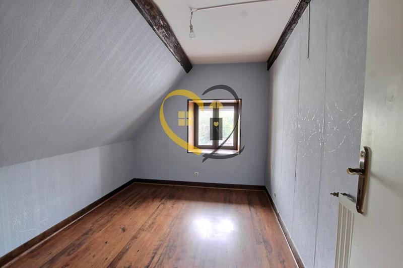 Maison de village - 90 m² - 4 pièces