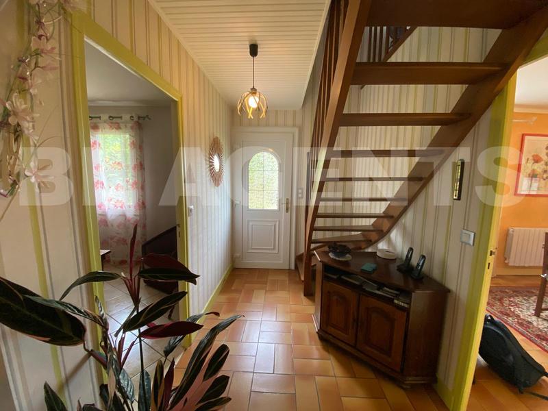 Pavillon - 172 m² - 8 pièces