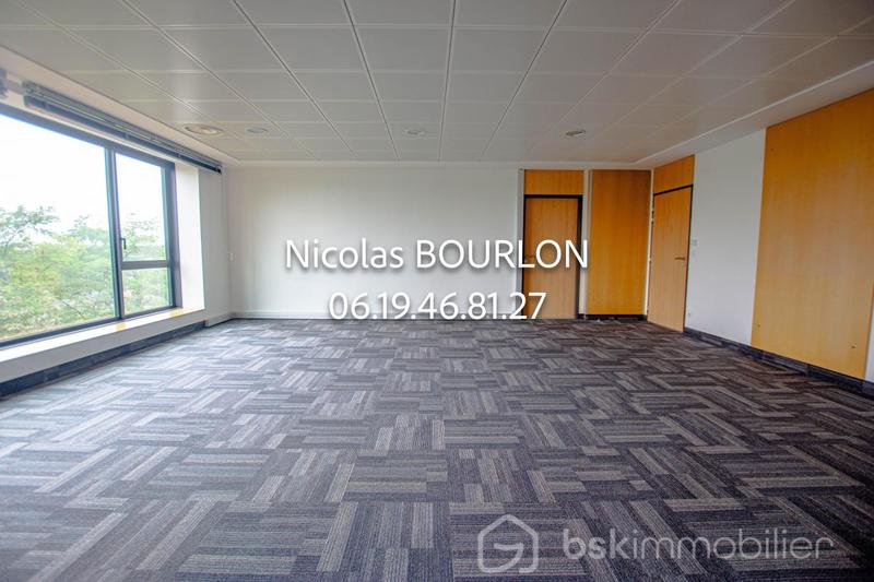 Bureau - 50 m² - 1 pièce