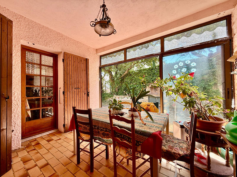 Maison - 156 m² - 8 pièces