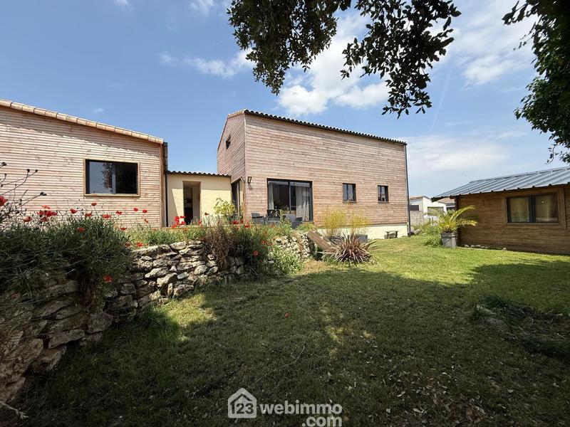 Maison - 115 m² - 5 pièces