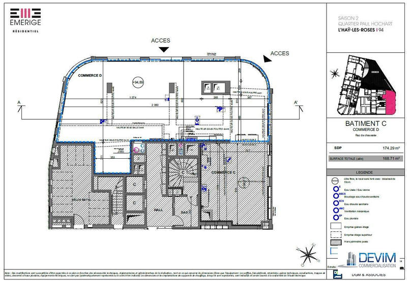 Local commercial - 169 m²