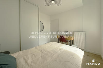 Chambre - 10 m² - 4 pièces