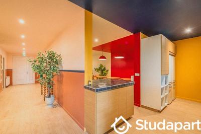 Chambre - 14 m² - 1 pièce