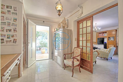 Villa - 140 m² - 6 pièces