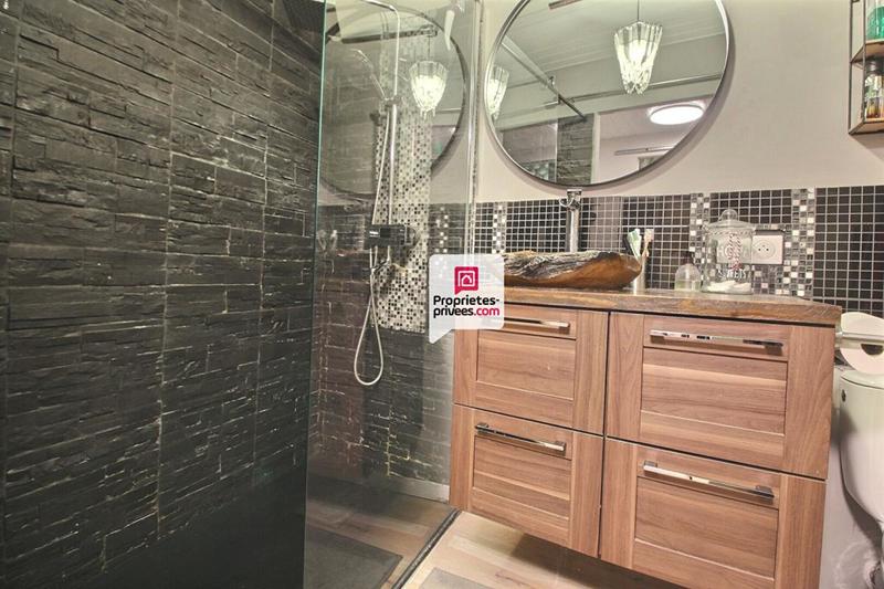 Maison - 165 m² - 5 pièces