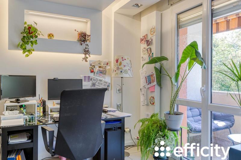 Appartement - 101 m² - 5 pièces