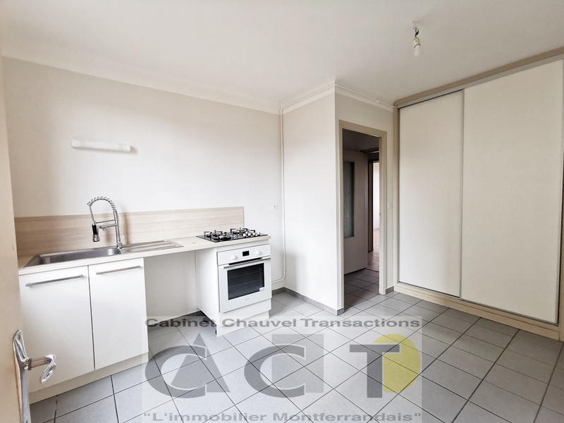 Appartement - 102 m² - 5 pièces