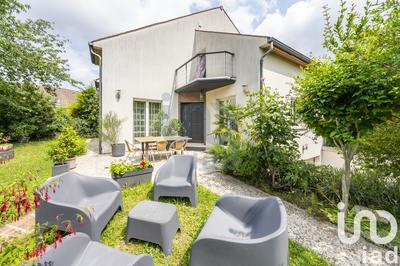 Maison - 170 m² - 6 pièces