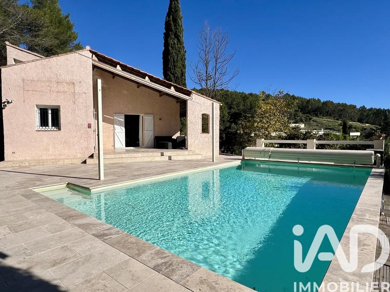 Maison - 166 m² - 6 pièces