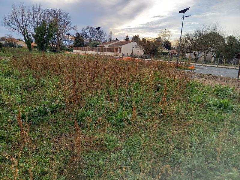 Terrain constructible - 846 m²