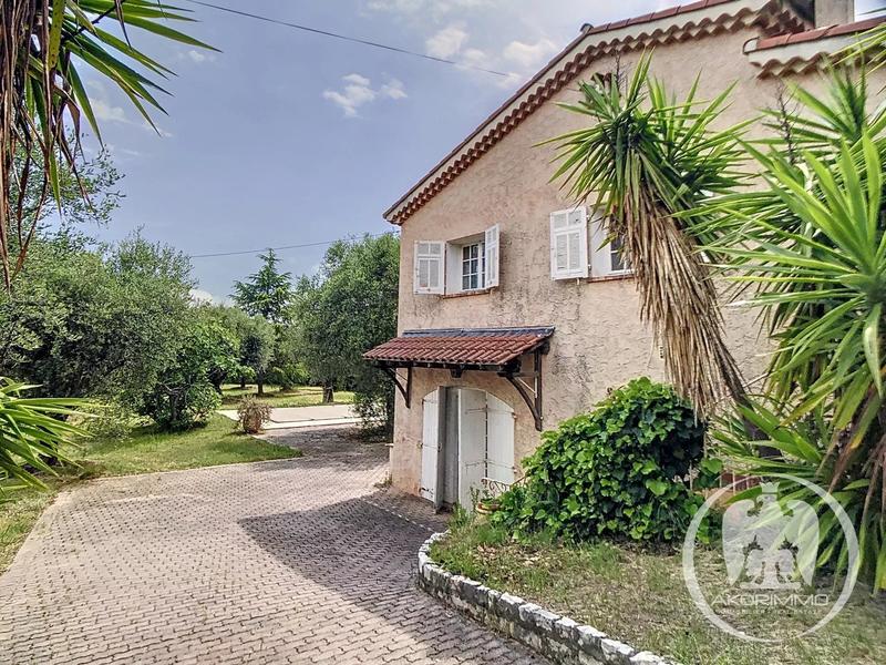 Maison - 129 m² - 6 pièces