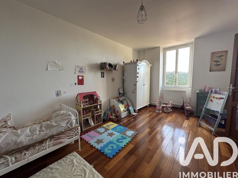 Maison - 172 m² - 5 pièces
