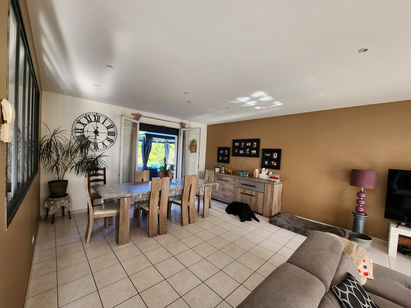 Maison - 120 m² - 6 pièces