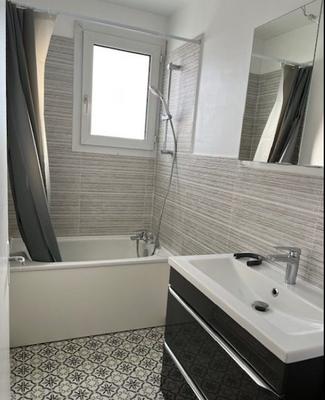 Appartement - 67 m² - 4 pièces