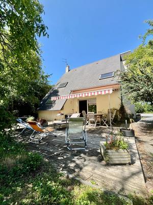 Maison - 140 m² - 7 pièces