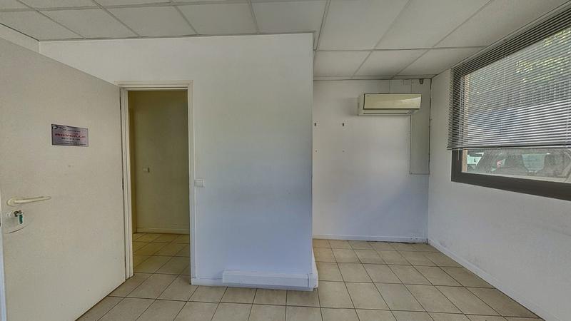 Bureau - 165 m²