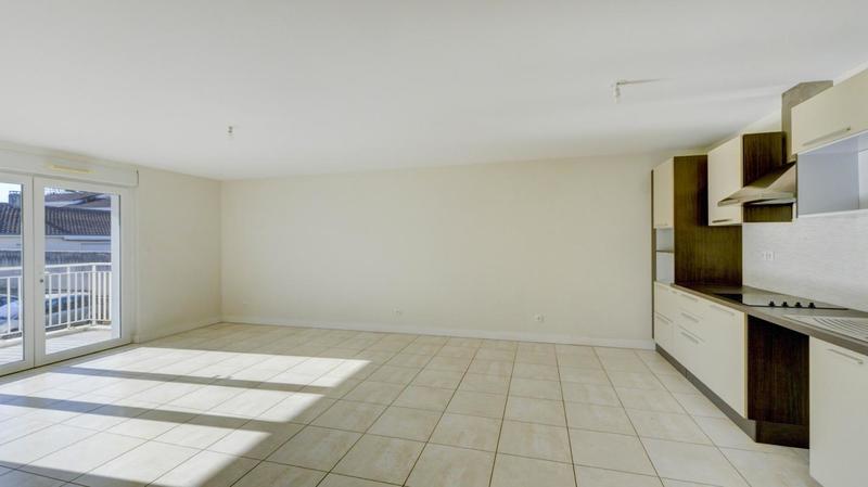 Appartement - 72 m² - 3 pièces