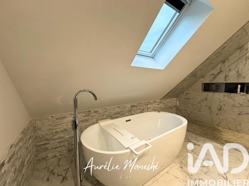 Maison - 85 m² - 3 pièces