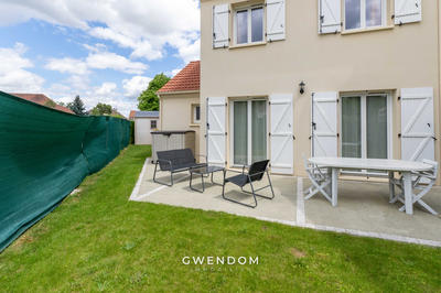 Maison - 81 m² - 5 pièces