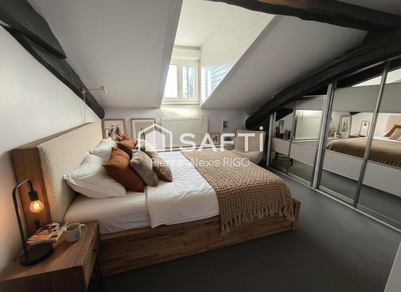 Maison - 185 m² - 6 pièces