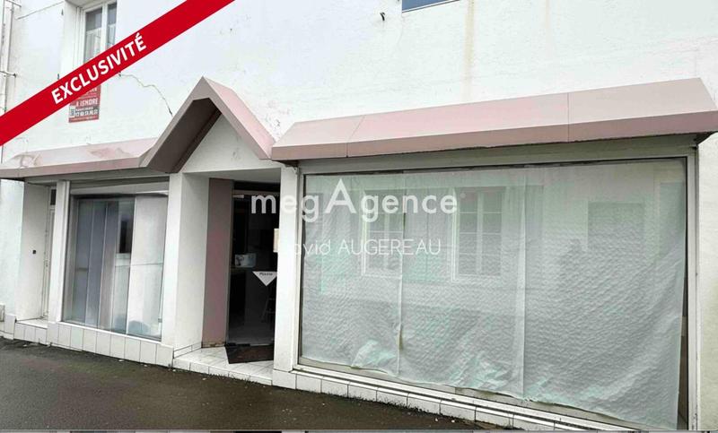 Local commercial - 33 m² - 2 pièces