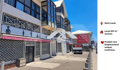 Local commercial - 257 m²