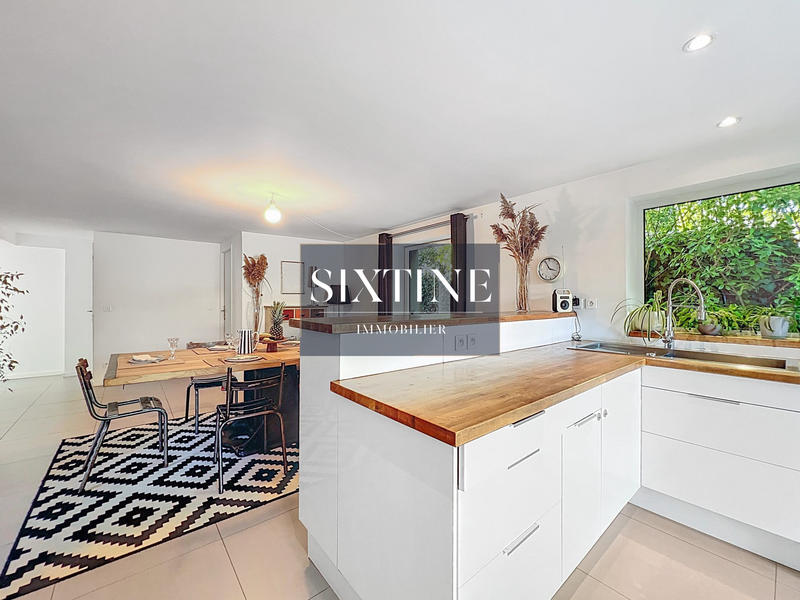 Maison - 145 m² - 6 pièces