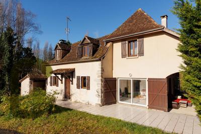 Maison - 120 m² - 7 pièces