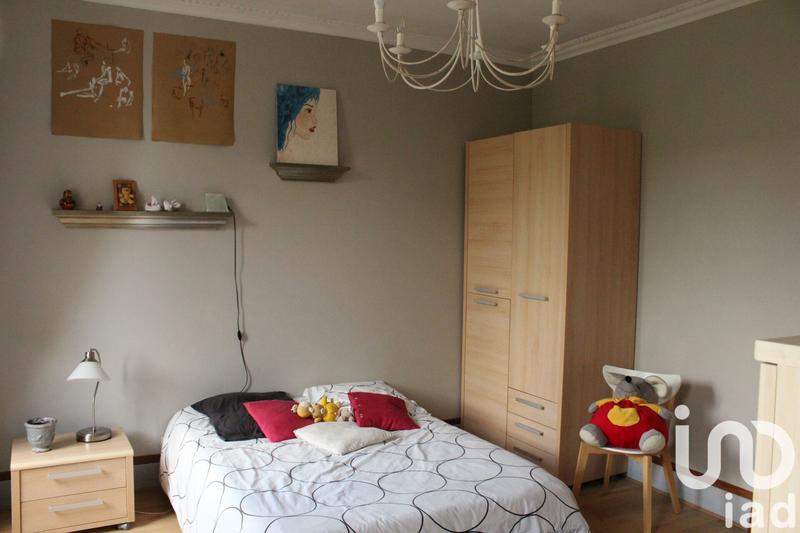 Maison - 207 m² - 5 pièces