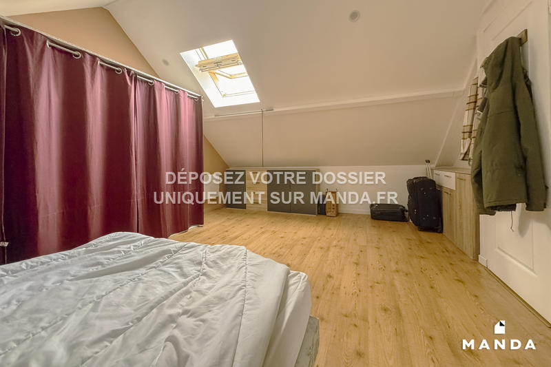 Chambre - 9 m² - 5 pièces