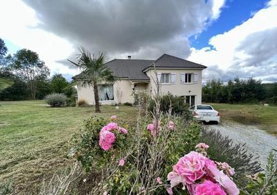 Maison de campagne - 160 m² - 7 pièces