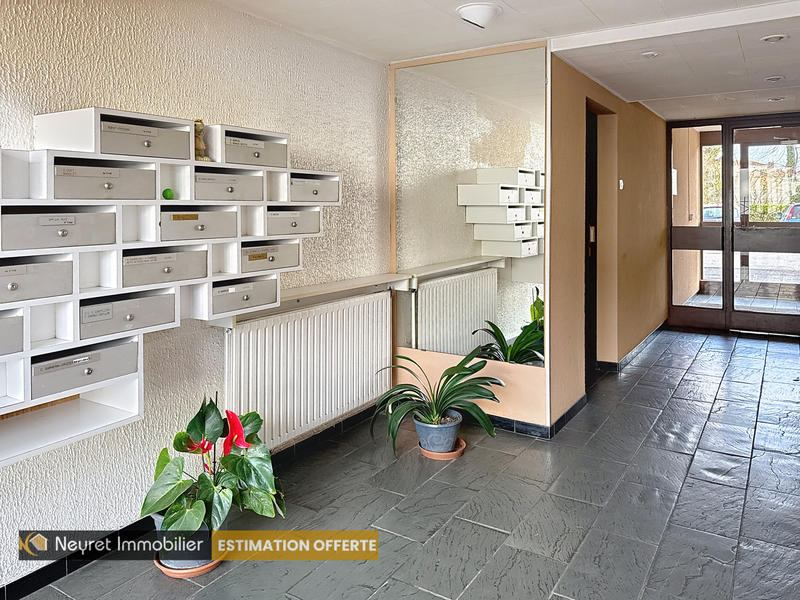 Appartement - 87 m² - 4 pièces