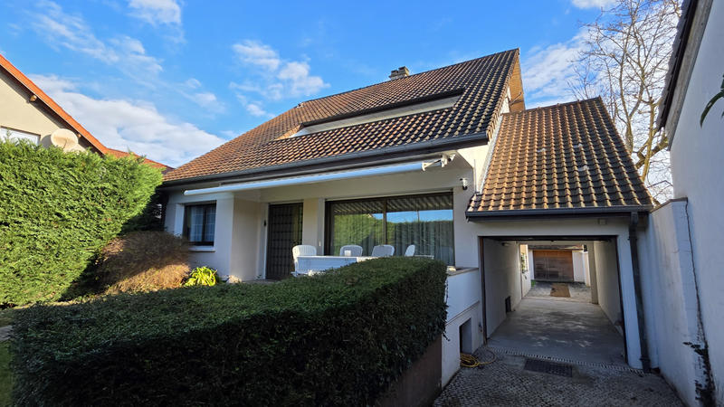 Maison - 140 m² - 7 pièces