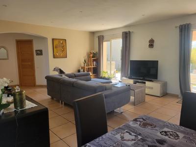 Maison - 174 m² - 5 pièces