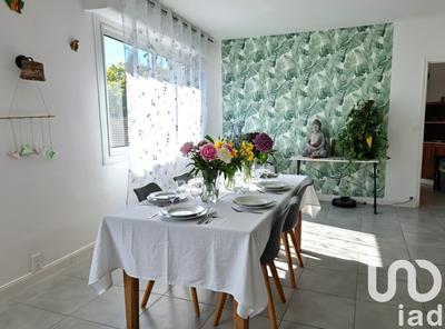 Maison - 200 m² - 8 pièces