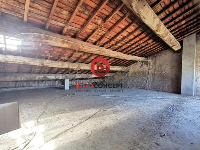 Appartement - 80 m² - 1 pièce