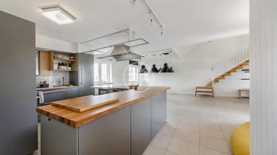 Duplex - 200 m² - 6 pièces